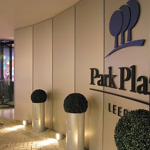 Park Plaza לידס