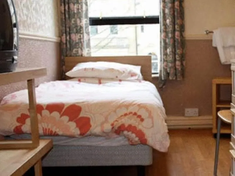 *** Bed & Breakfast The Boundary Hotel - B&B Leeds  United Kingdom